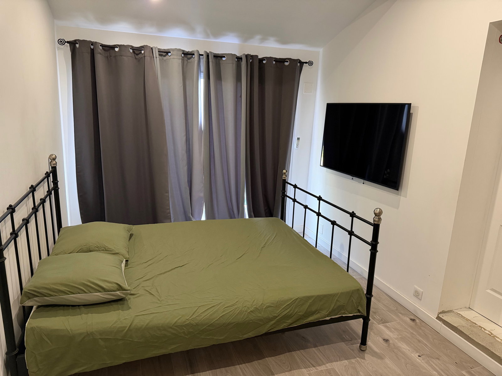 Kamer Bij De Gastheer Pélissanne 678029