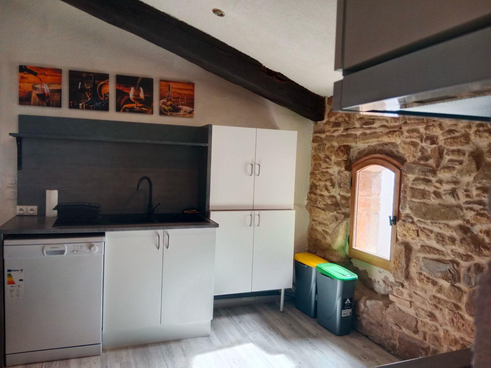 Homestay Roujan 658663