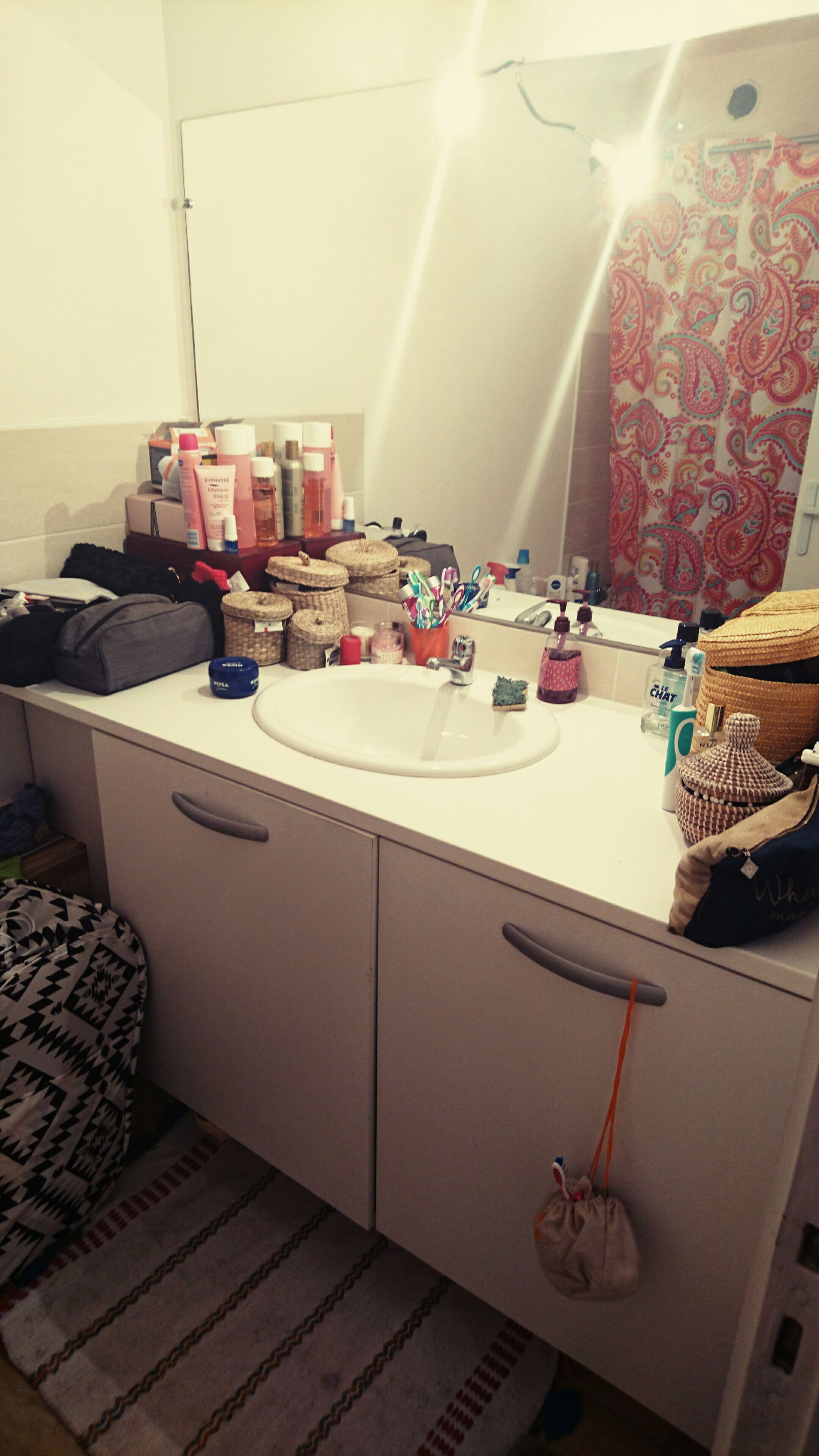 Kolokation Marseille 141924