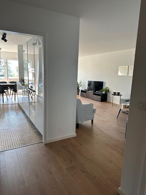 Colocatie Lutry 204832