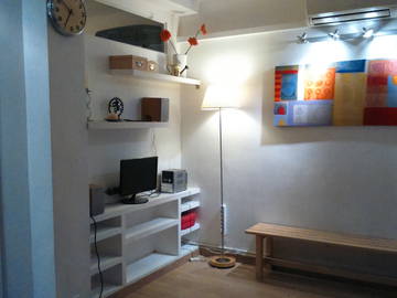 Roomlala | Gemeubileerd appartement in Sants voor 5 personen