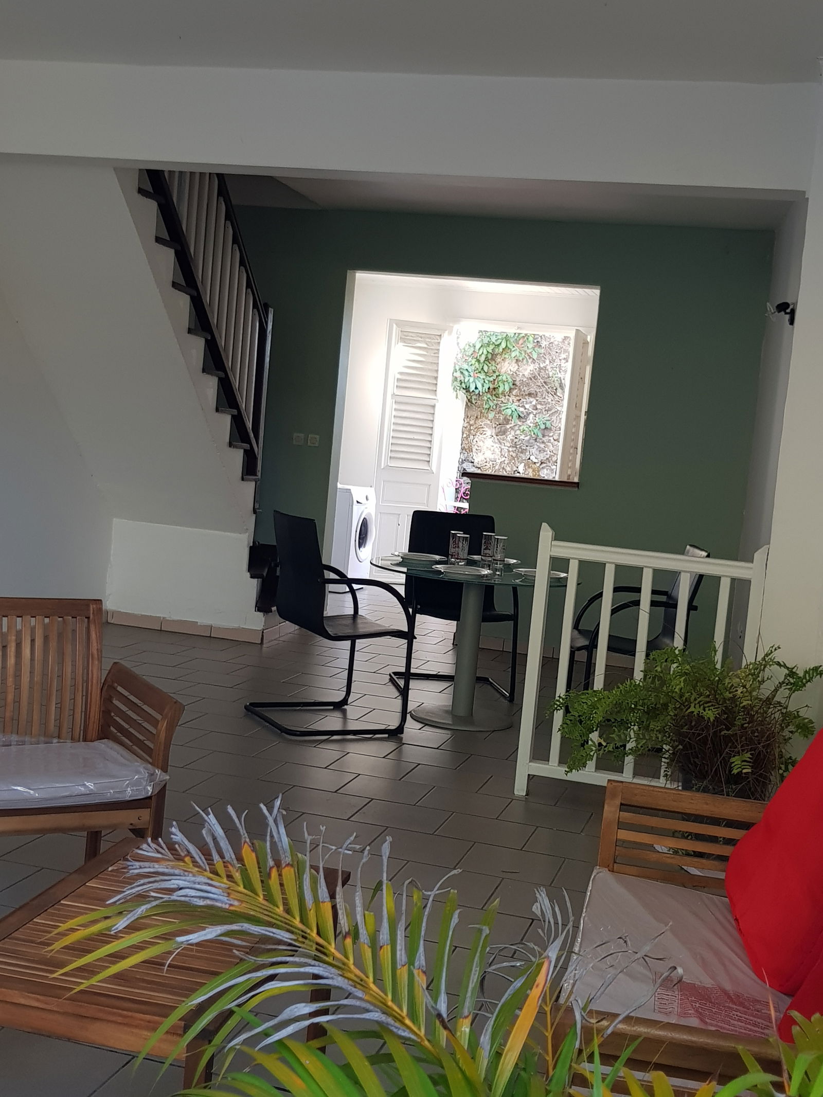 Onafhanklike Ateljee Saint-Pierre 241004