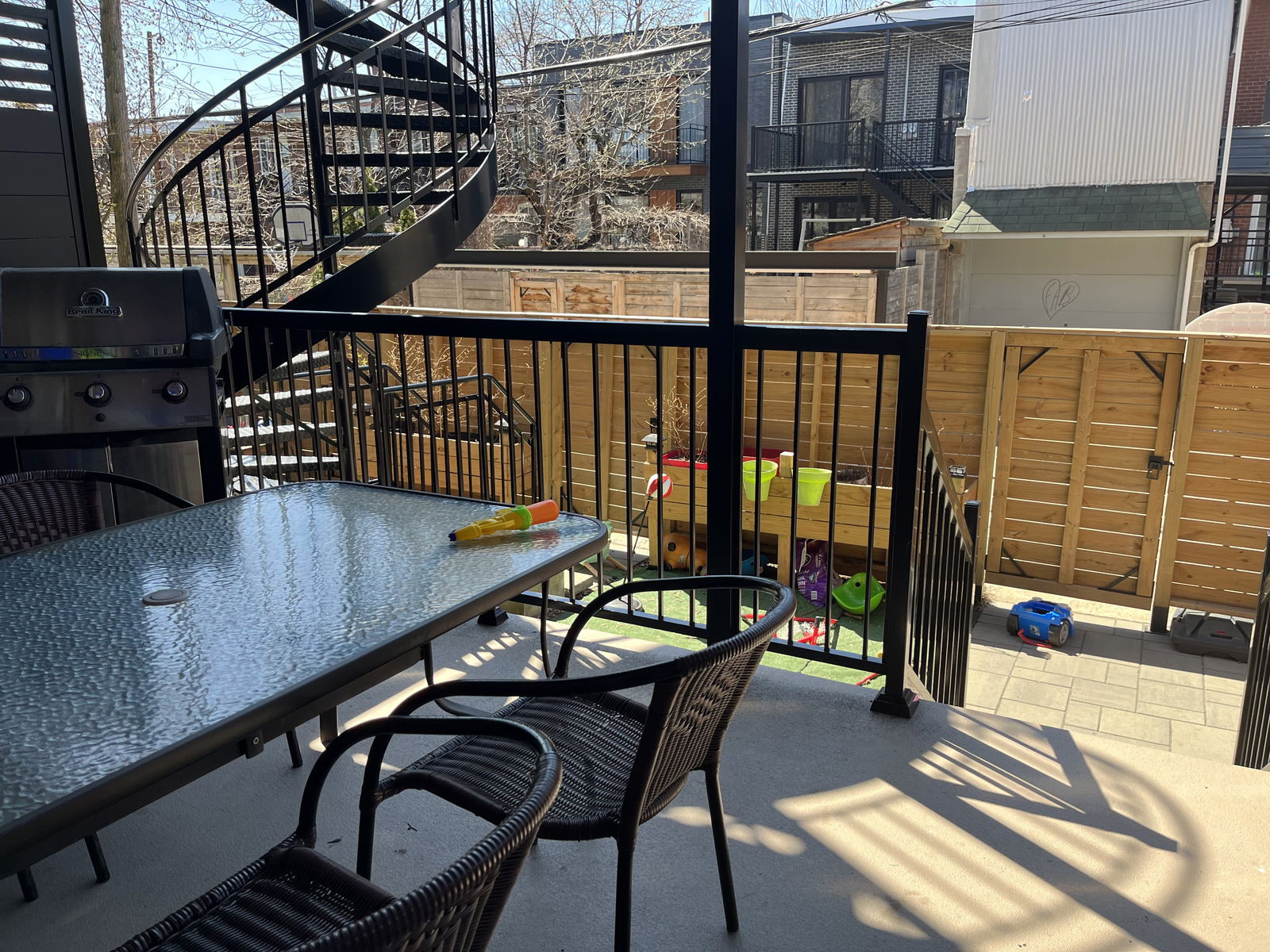 Kolokasie Montréal 330631