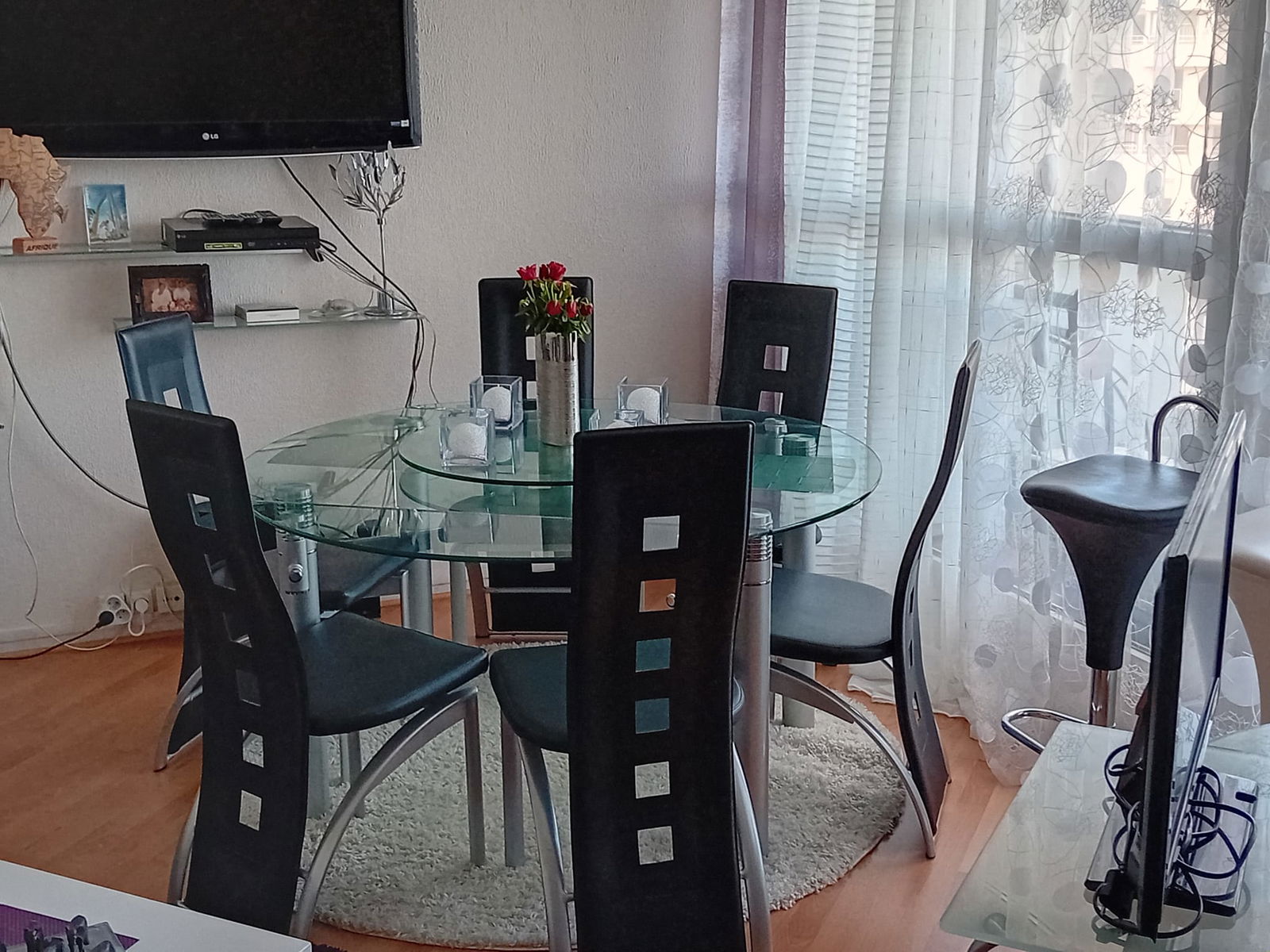 Gastgezin Nanterre 211502