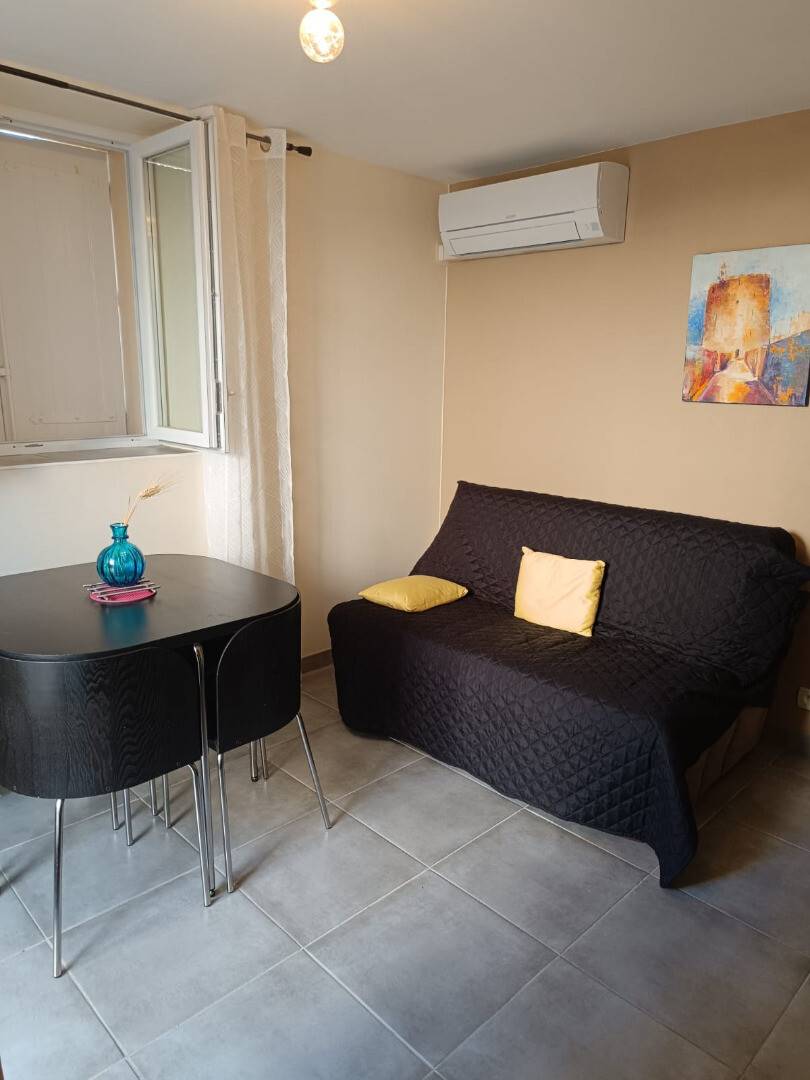 Gastgezin Nîmes 613898