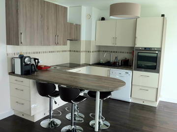 Roomlala | Gemeubileerde kamer te huur in een nieuw 3-kamerappartement 