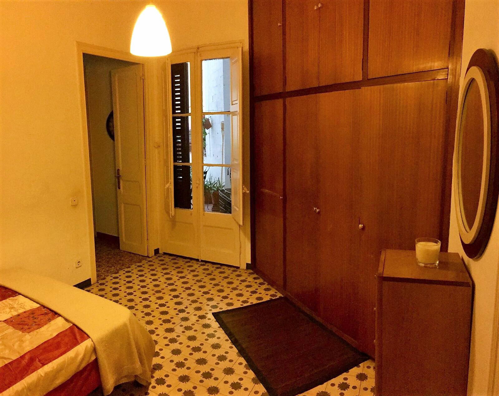 Gastgezin Barcelona 166041