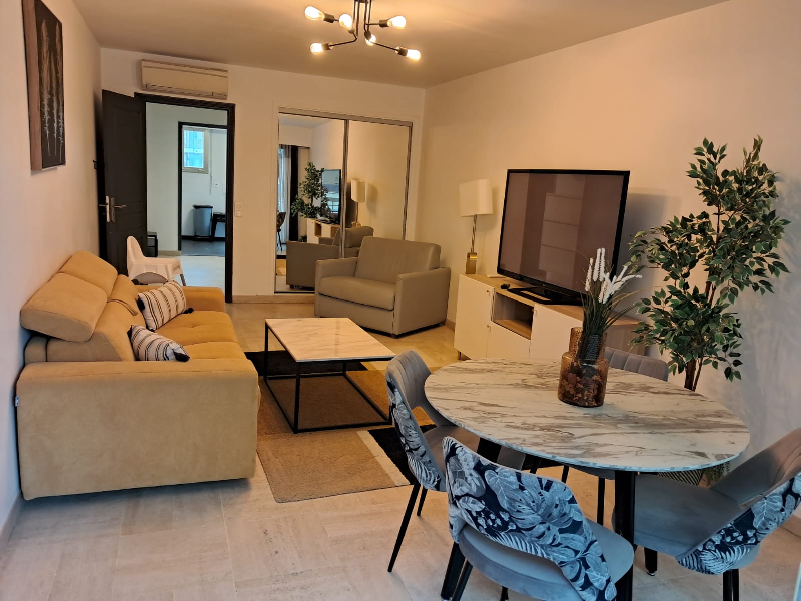 Gedeelde Woning Antibes 668773