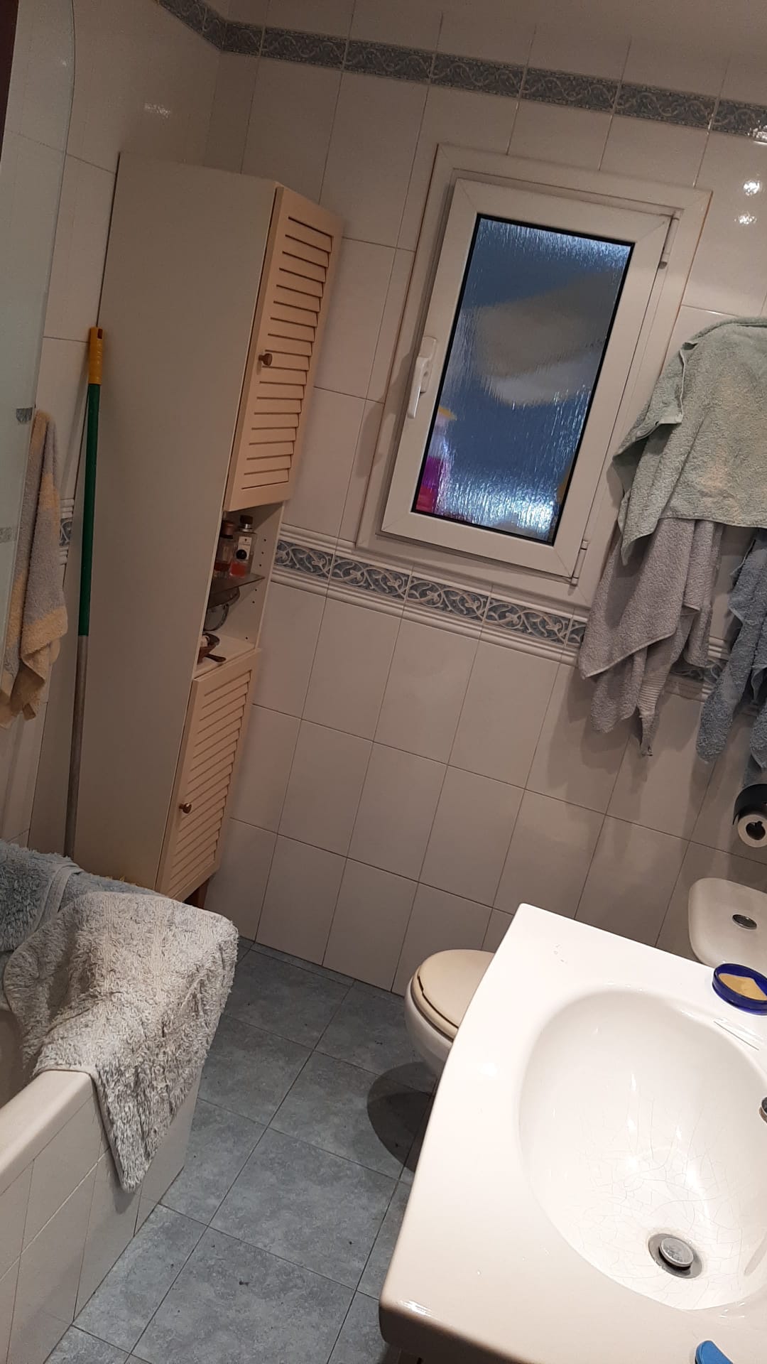 Gaascht Zëmmeren Barcelona 541028