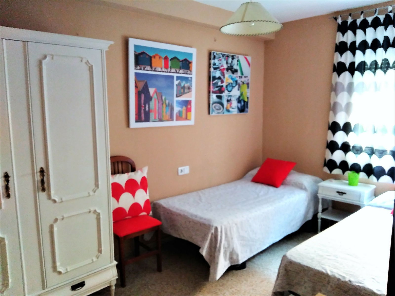 Onofhängeg Studio Sevilla 100503
