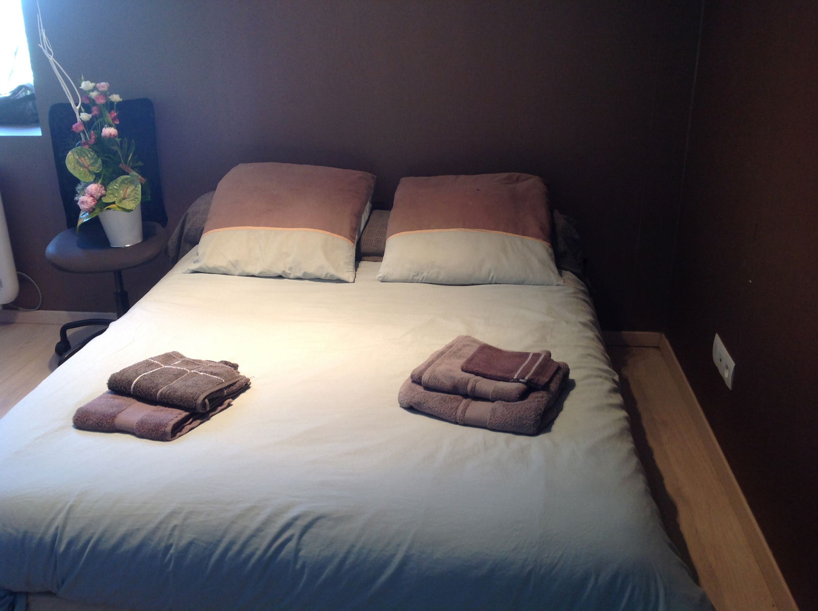 Homestay Denicé 75267