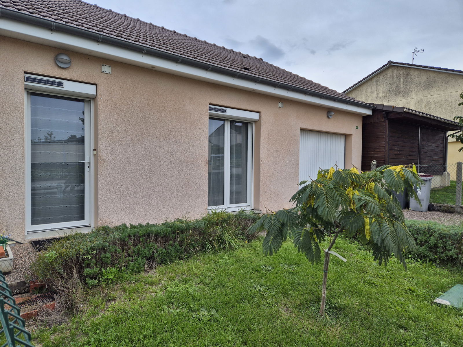 Ganz Haus Domérat 652895