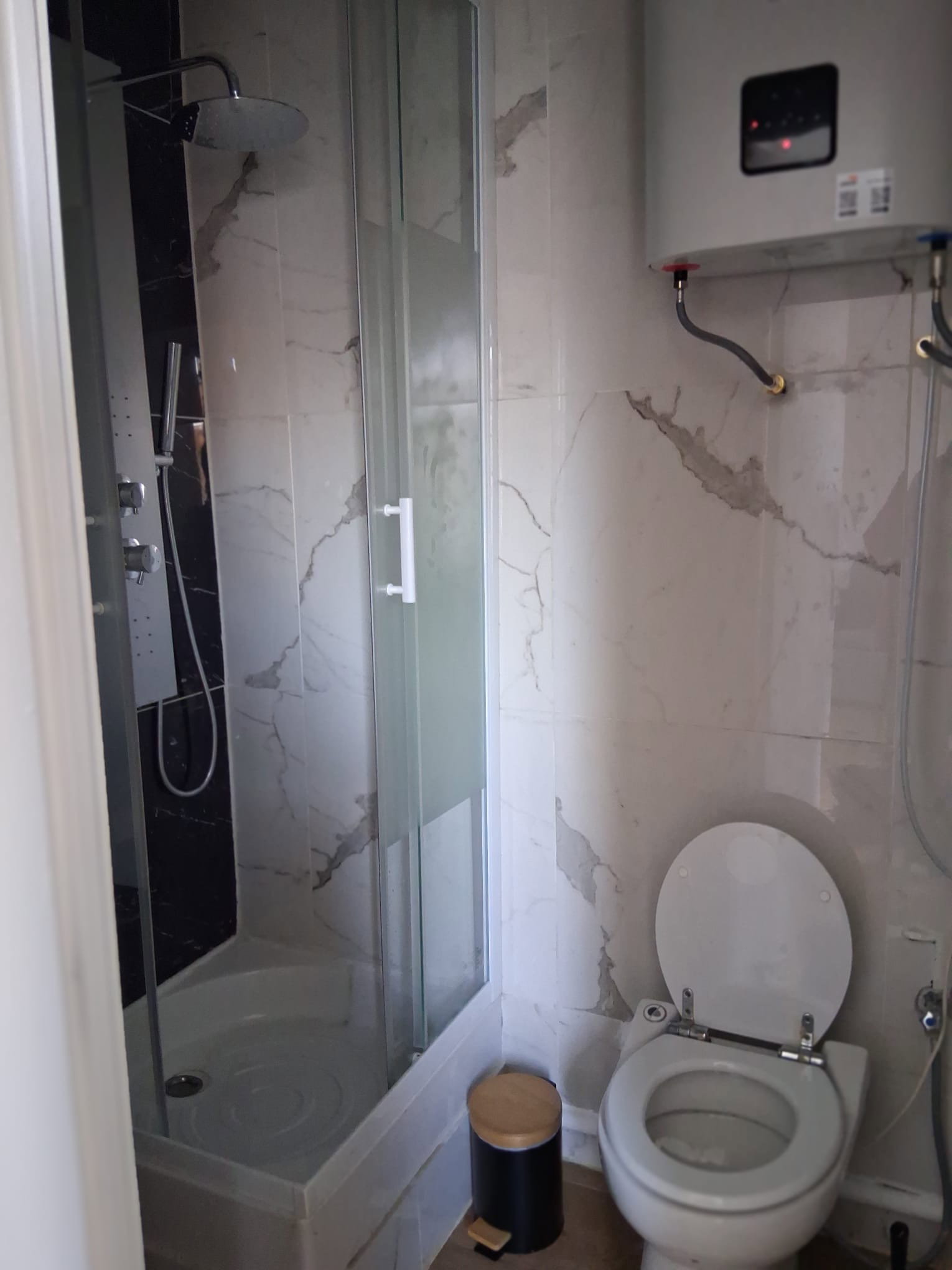 Ganz Haus Enghien-les-Bains 529720