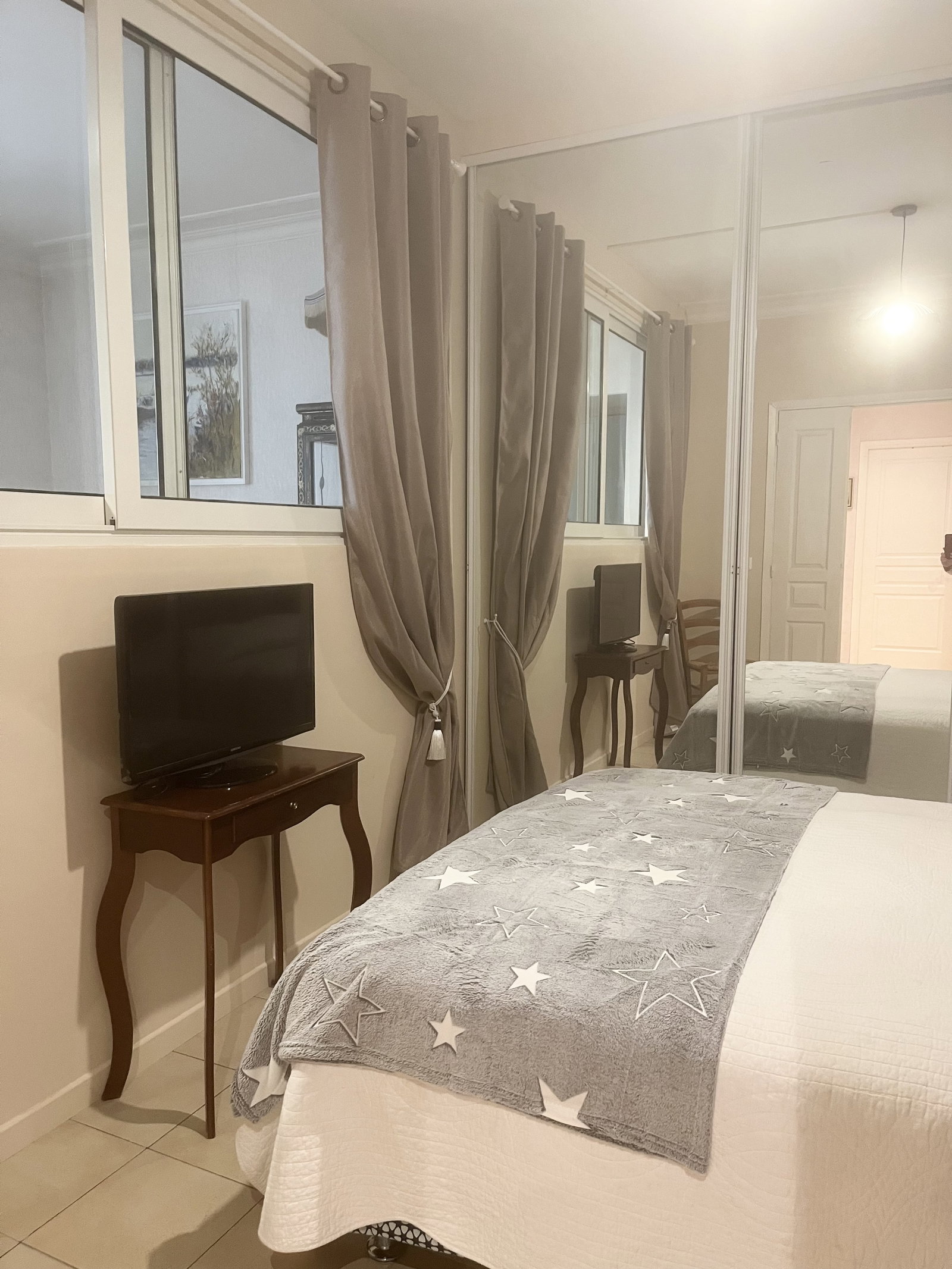 Homestay Nice 657302