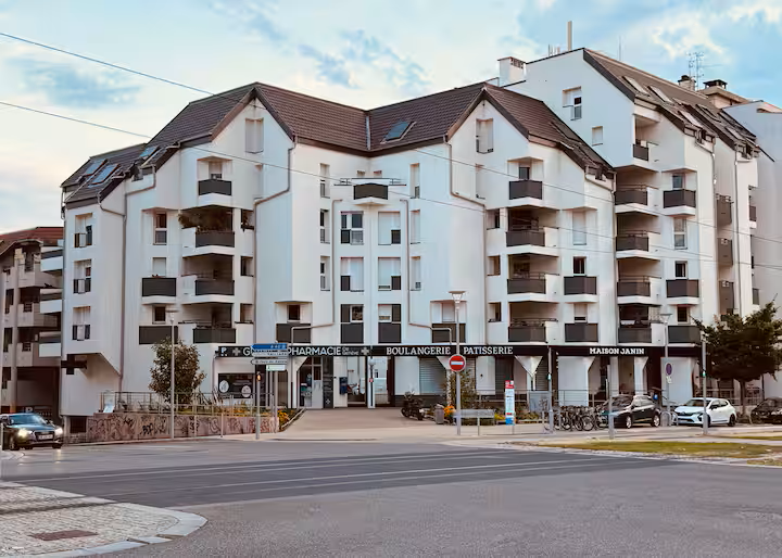 Logement Entier Ambilly 659167