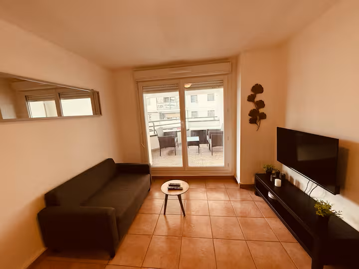 Hela Huset Ambilly 659167