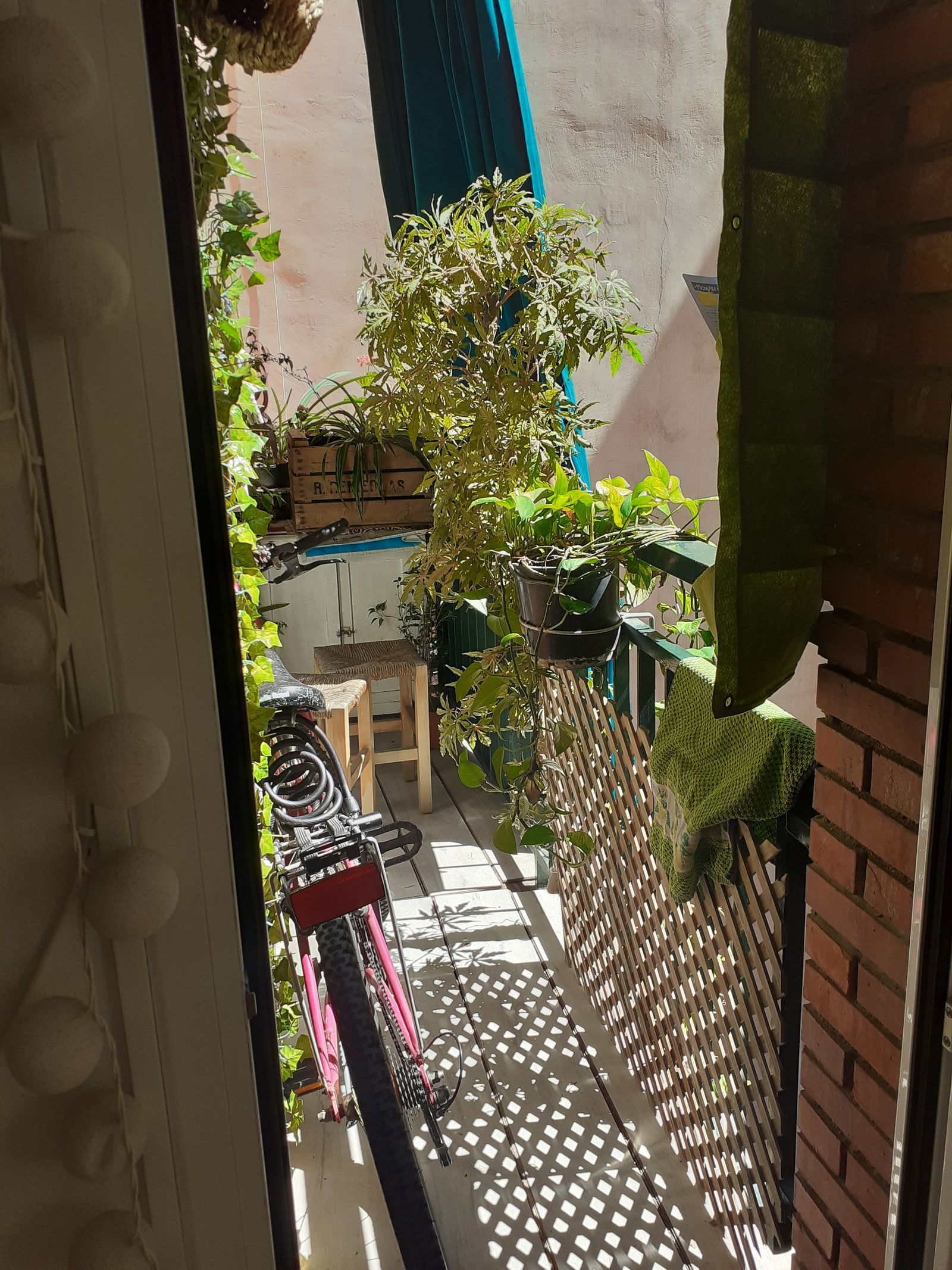 Gästezimmer Barcelona 657709