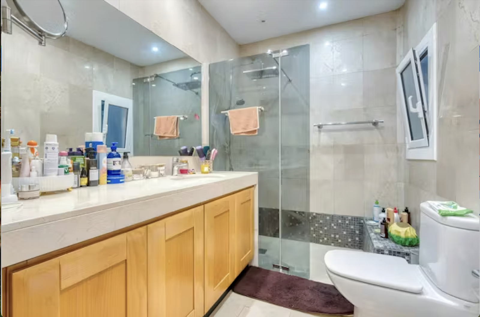 Gästezimmer Barcelona 629973