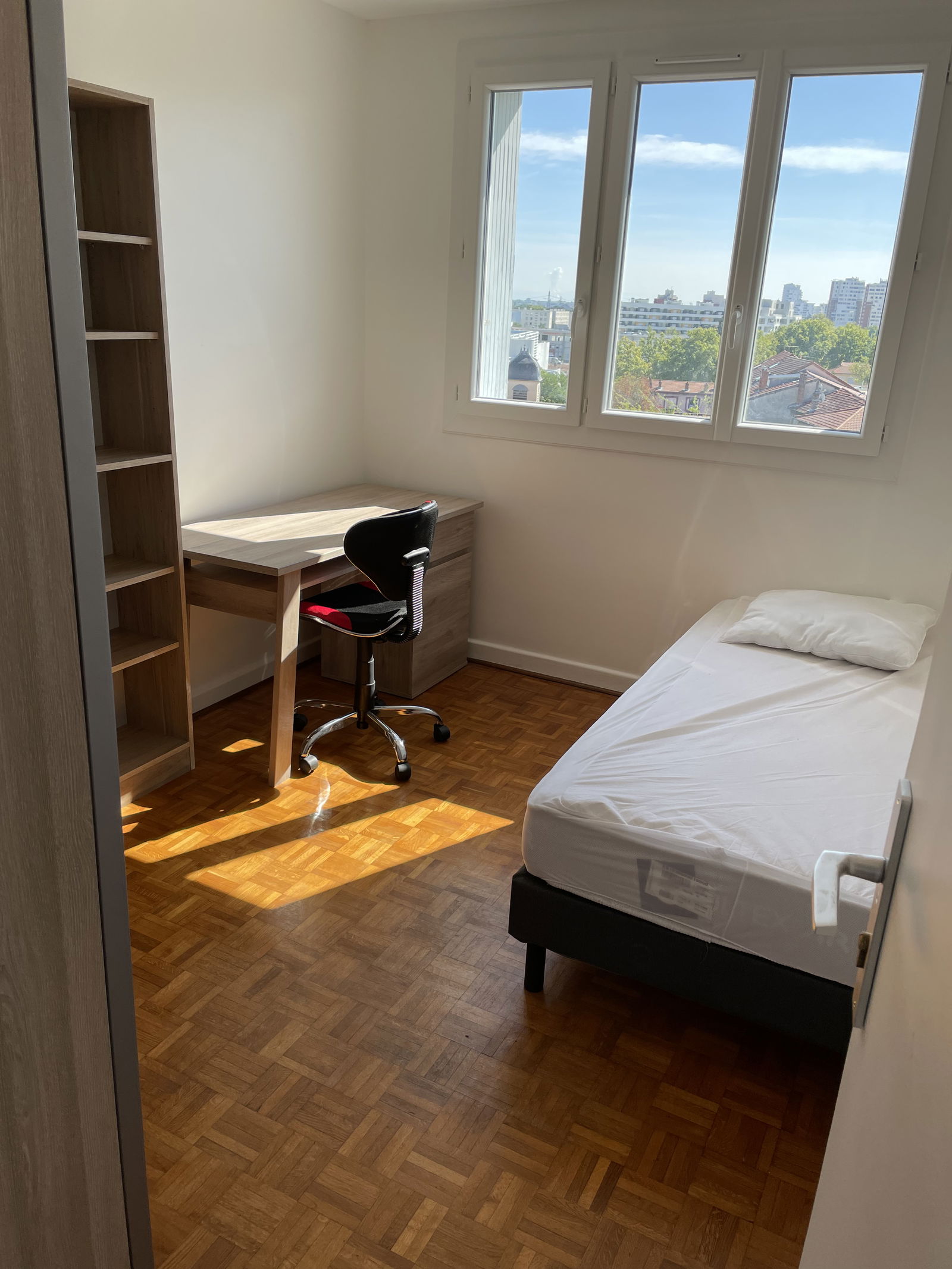 Colocatie Bron 620294