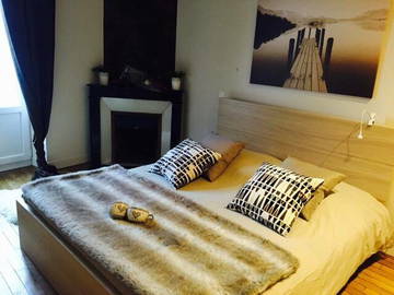 Roomlala | Gesellige F2 All Comfort opgeknap Ten volle toegeruste Netflix ...