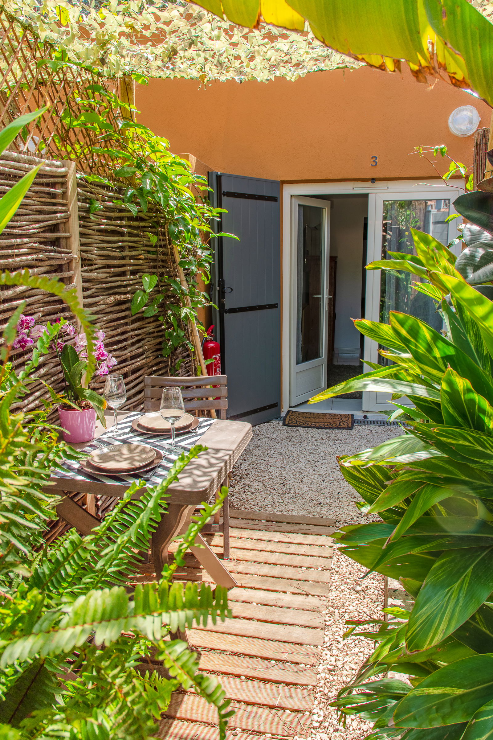 Studio Indépendant Hyères 217101