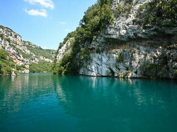 Entire Home Esparron-De-Verdon 233465-10