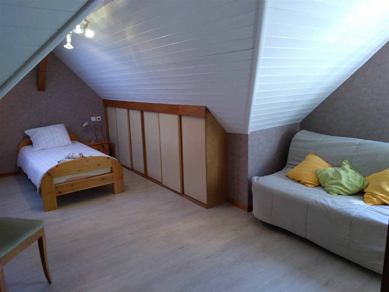 Onofhängeg Studio Ottrott 103361