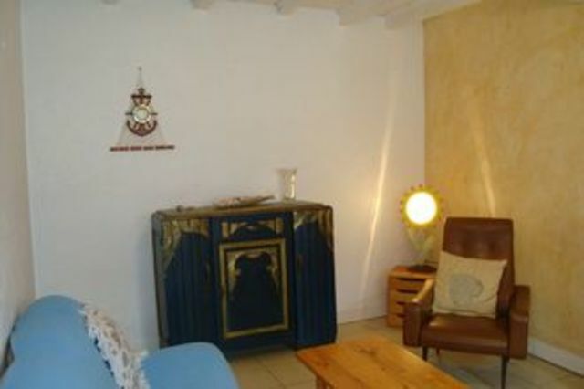 Onofhängeg Studio Surtainville 55222