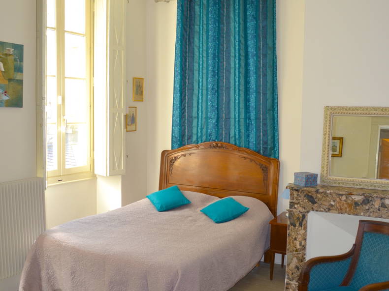 Habitaciones De Huéspedes Nérac 83435-1