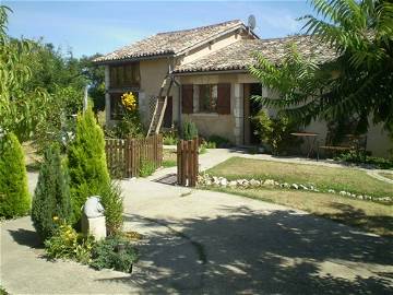 Roomlala | Gîte À Louer À La Jemaye - Dordogne