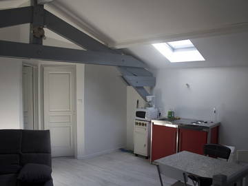 Room For Rent Ménétrol 54859