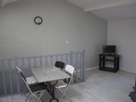 Logement Entier Ménétrol 54859-4