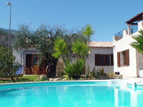 Logement Entier Carros 46216-1