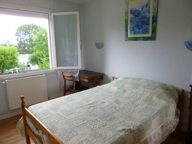 Unabhängiges Studio Clairac 68644