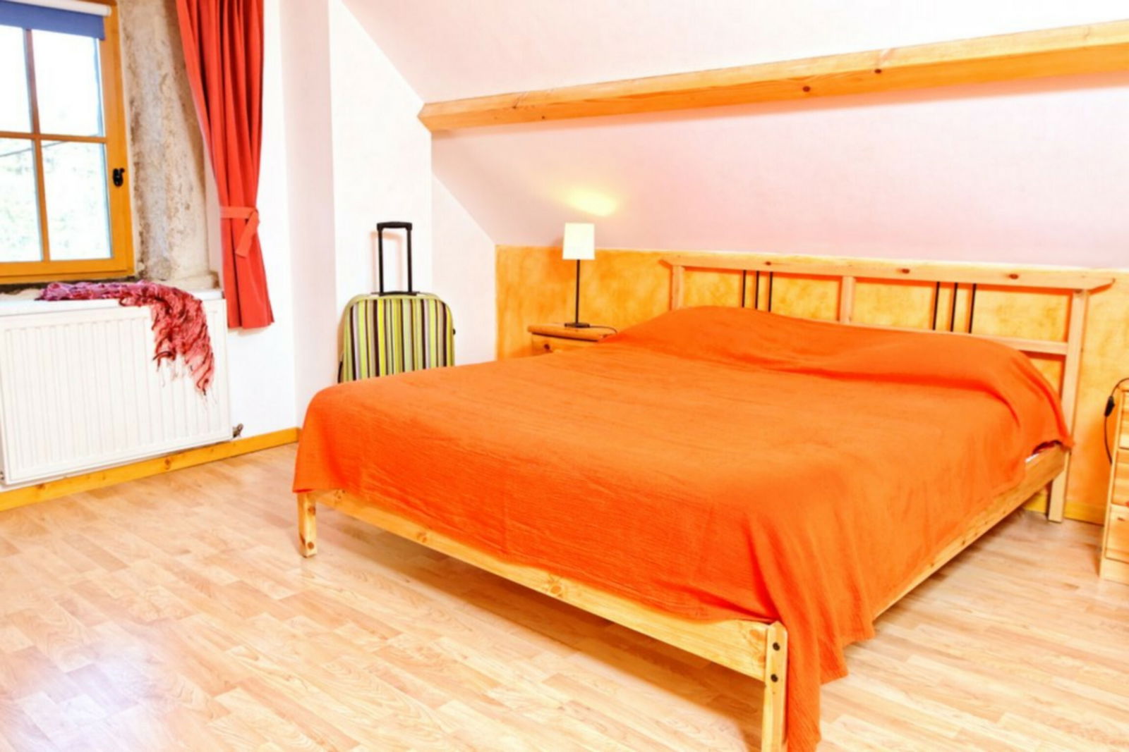 Oberoende Studio 38460 199181