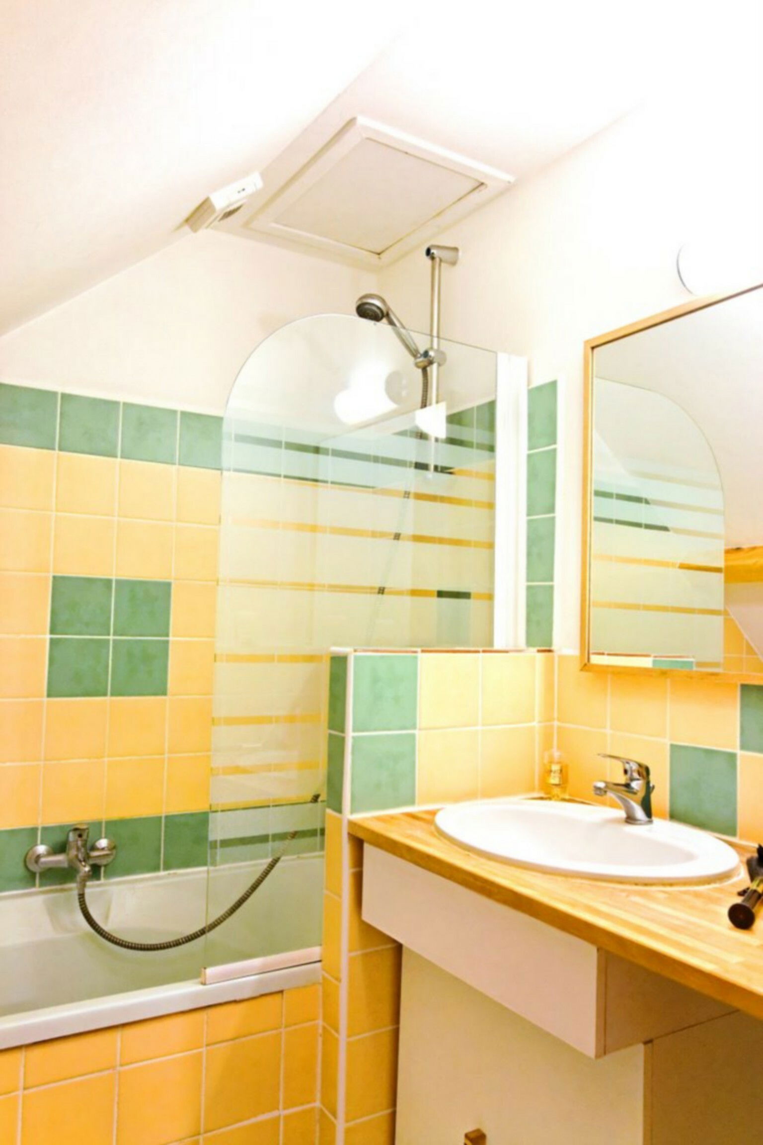 Oberoende Studio 38460 199181