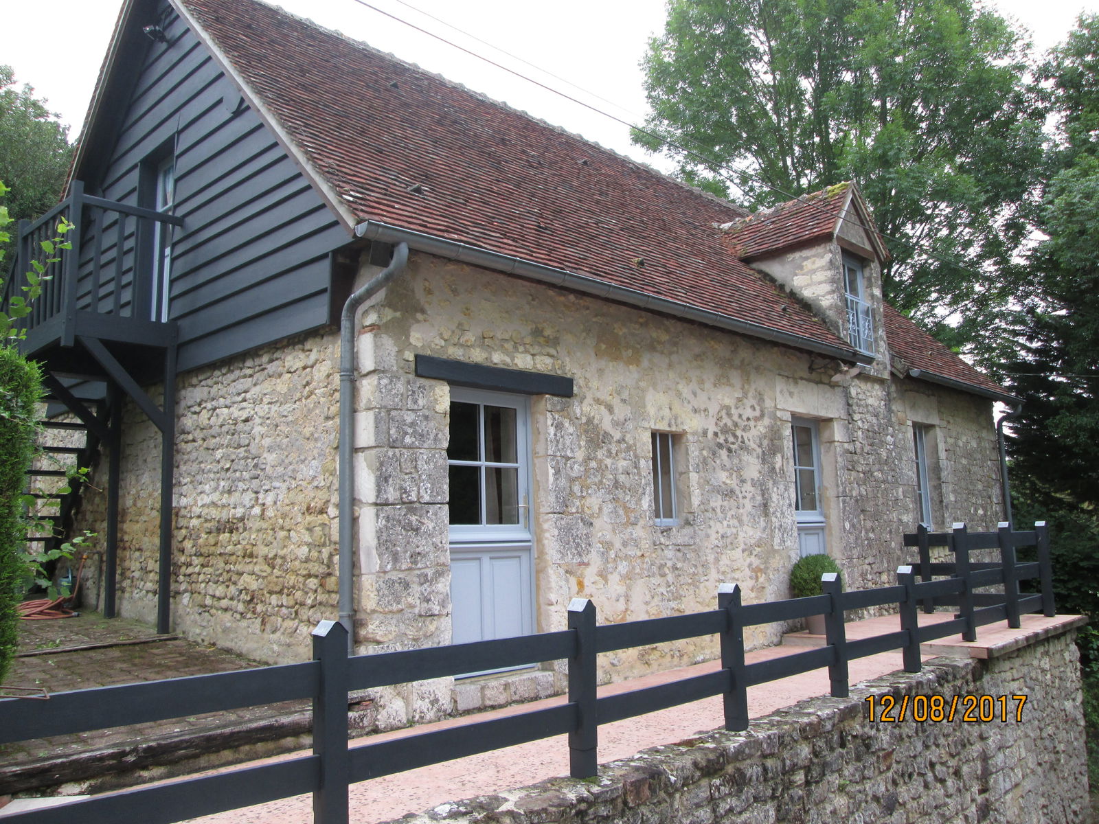 Onofhängeg Studio Saint-Denis-sur-Huisne 46280