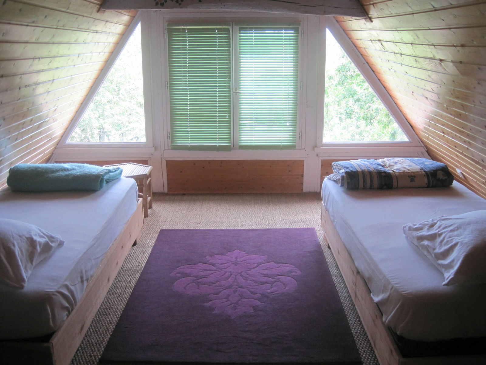 Entire Home Martel 94968