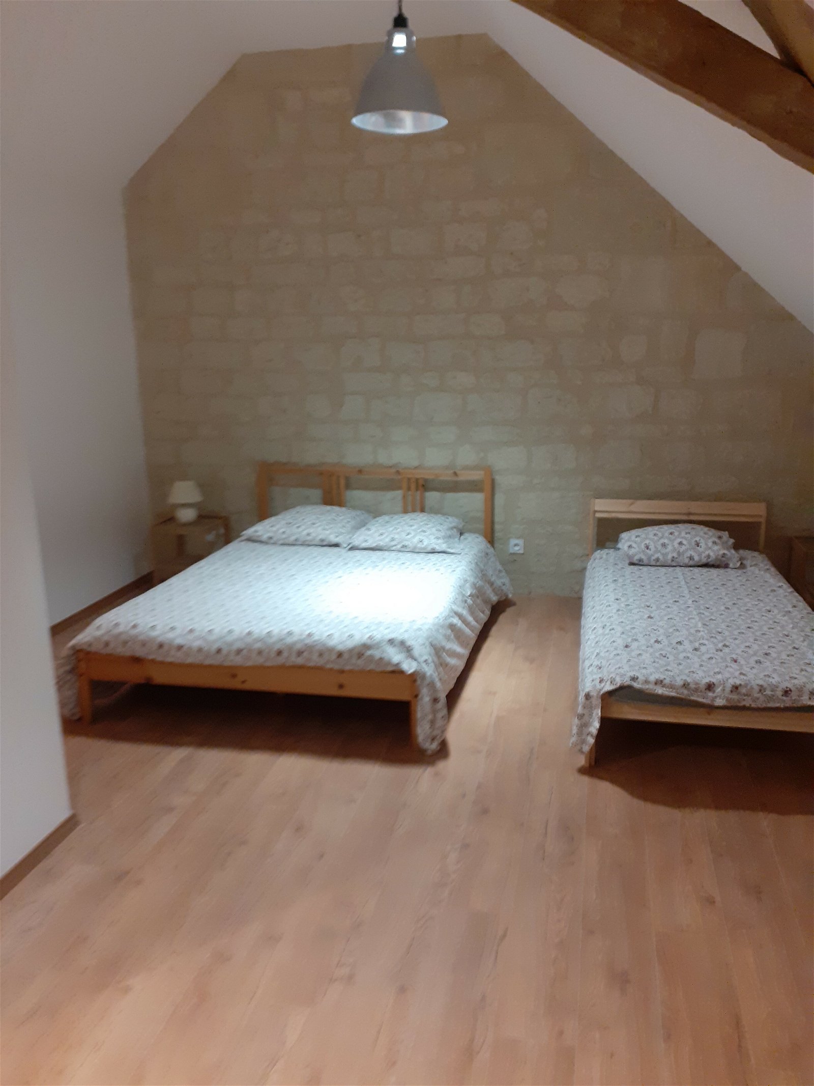 Oberoende Studio Savigny-en-Véron 237508