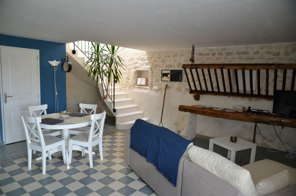 Studio Indépendant Ozillac 68887