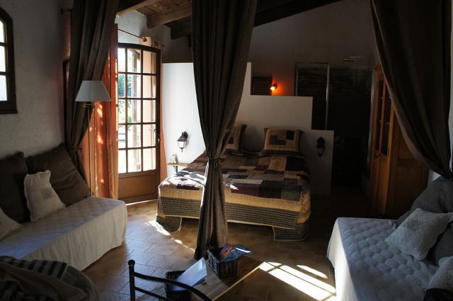 Studio Indépendant Deaux 13974