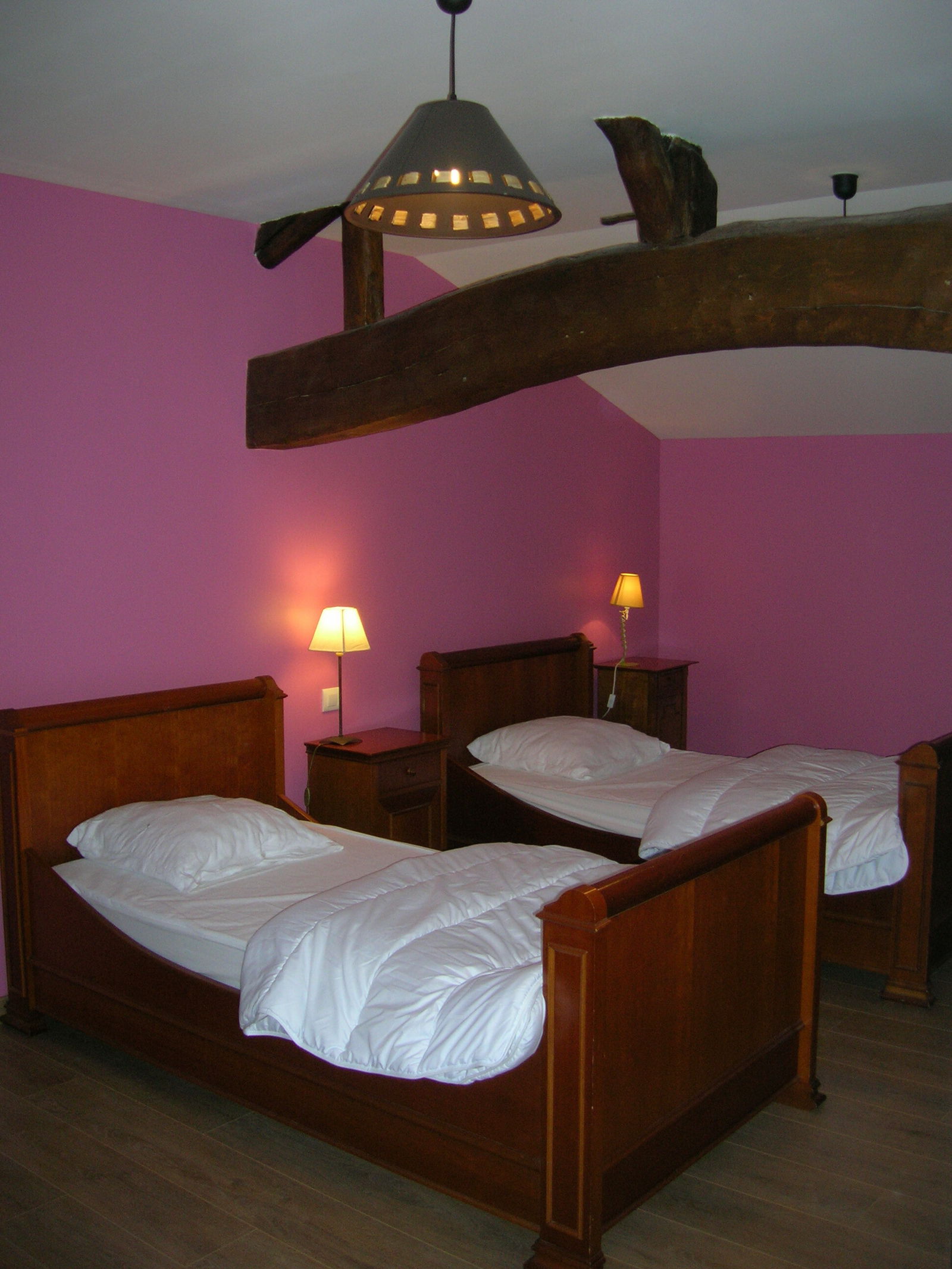 Onofhängeg Studio Saint-Amand-sur-Fion 122232