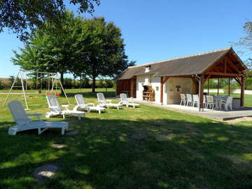 Entire home for rent in Vicq-Sur-Nahon - photo 3 : Garden-3
