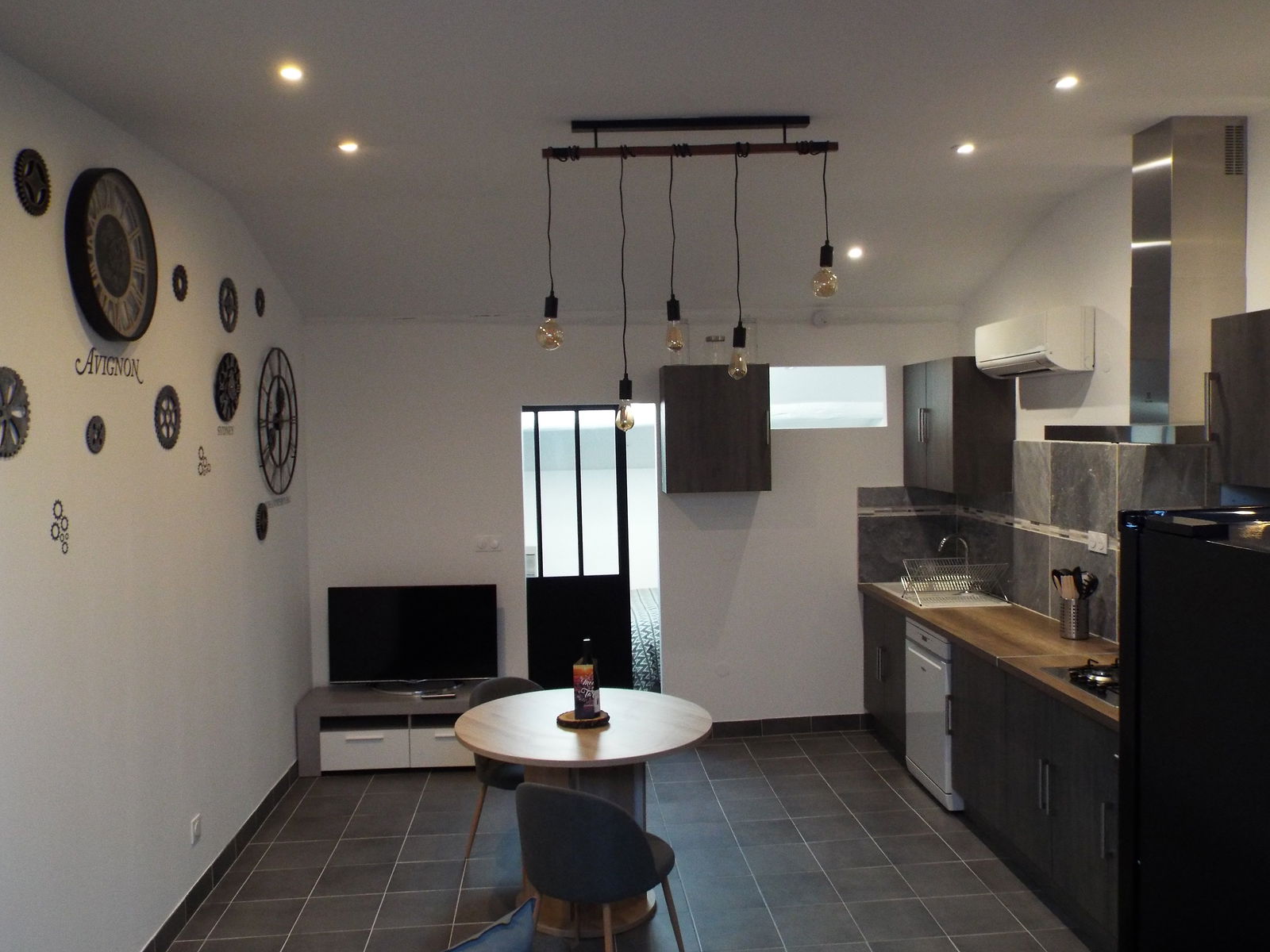 Tutta La Casa Avignon 261946