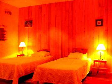 Room For Rent Vic-Des-Prés 128580-1