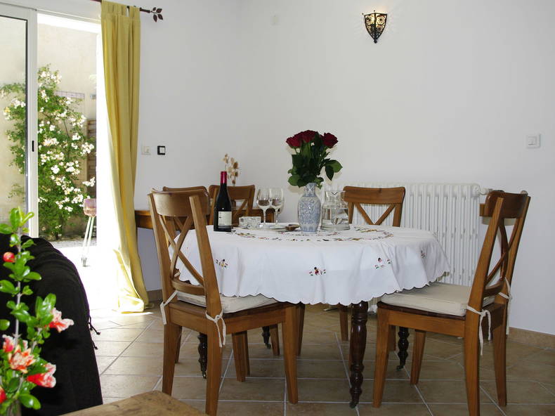 Homestay L'Isle-sur-la-Sorgue 137852-1