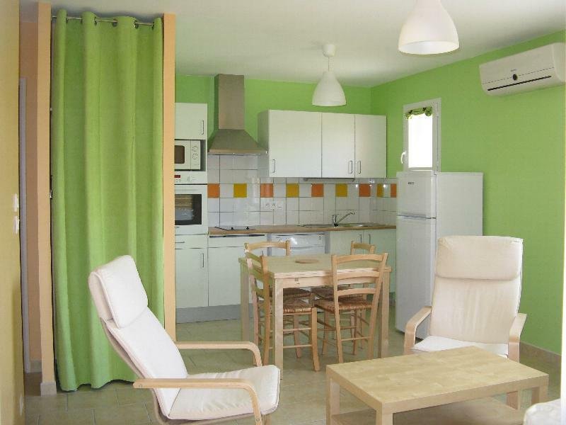 Independent Studio Nailloux 119063