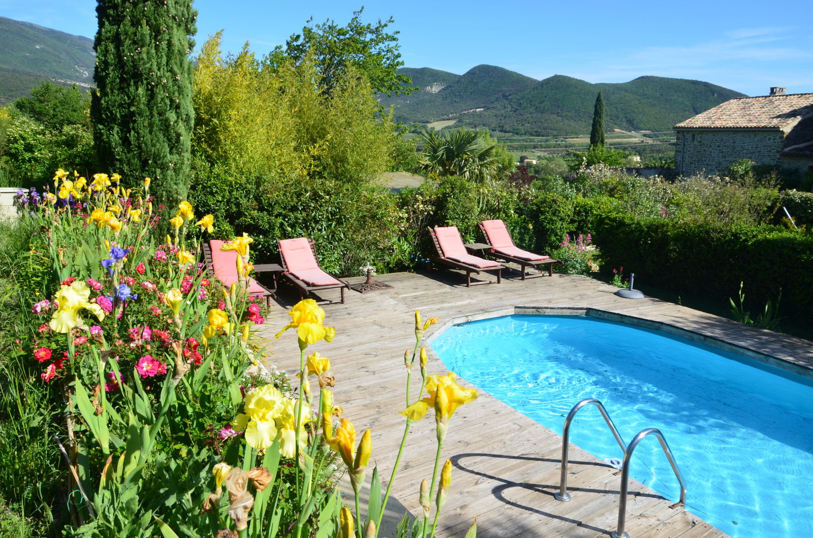 Estúdio Independente Roche-Saint-Secret-Béconne 197905