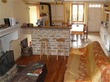 Room For Rent Saint-Ciergues 64015