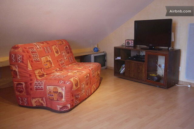 Independent Studio Saint-Ciergues 64015